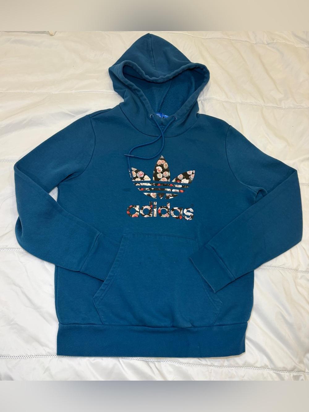 Adidas women’s  Teal Floral Trefoil Hoodie size medium
